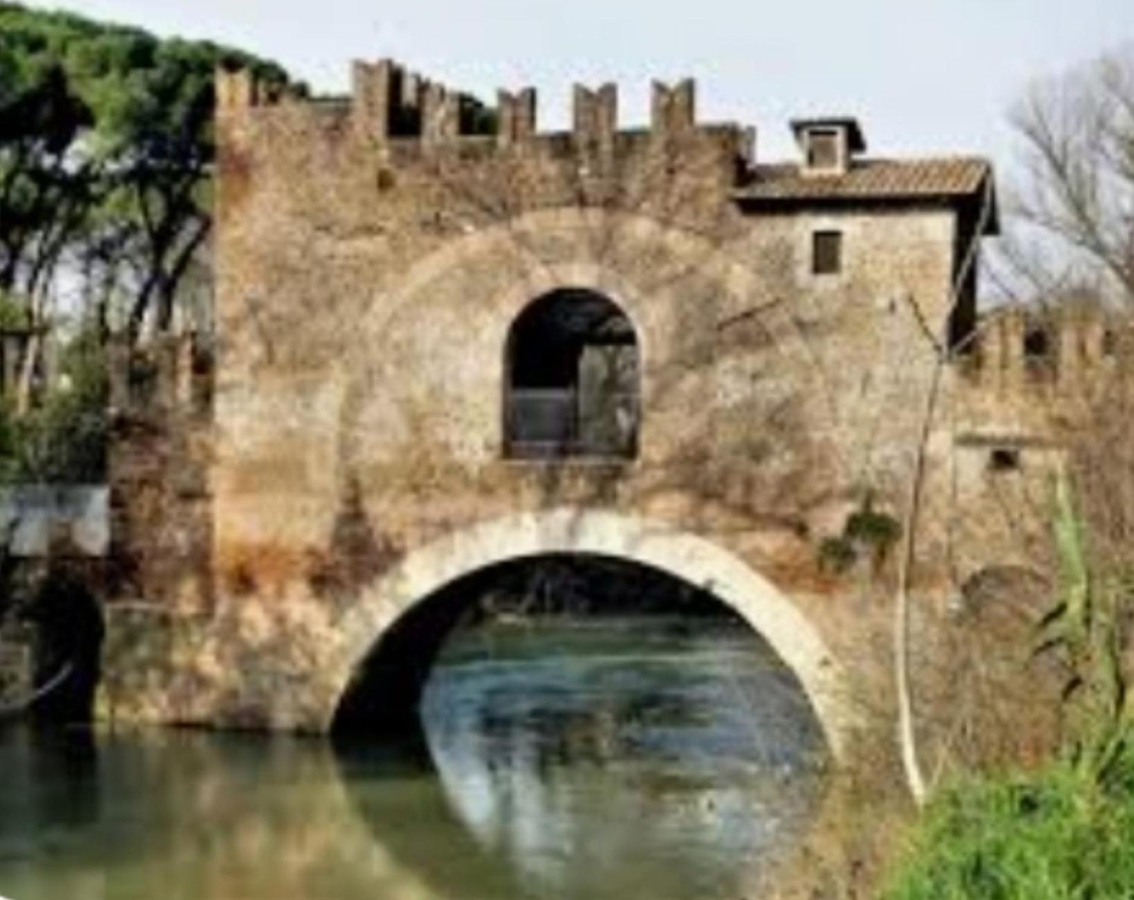 Old Bridge Minisuite Рим Екстер'єр фото